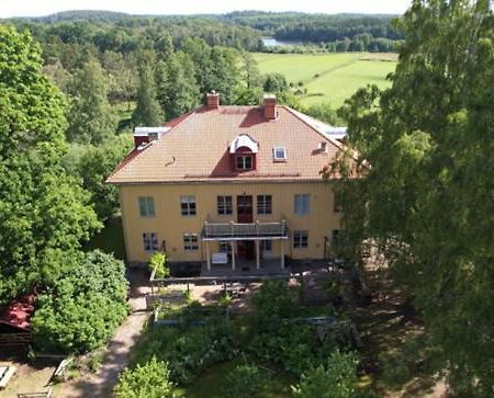 Lidhem Herrgard. Bed & Breakfast Och Mindre Laegenheter Vimmerby Exterior foto