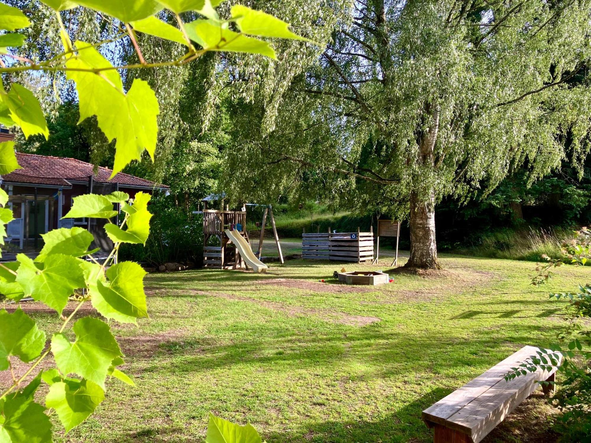 Lidhem Herrgard. Bed & Breakfast Och Mindre Laegenheter Vimmerby Exterior foto